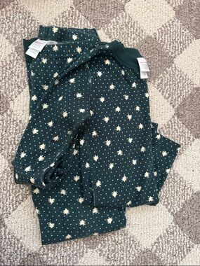 Hanna Andersson Dark Green Pajama Bottoms with Cream Tree Print 10